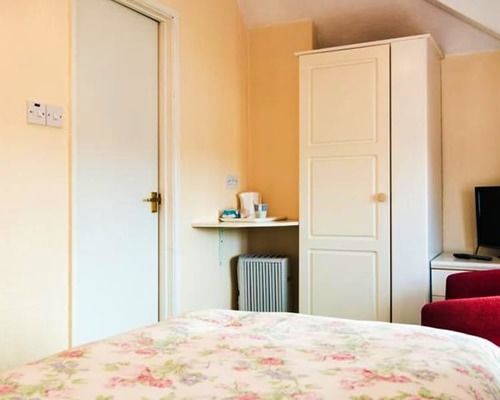Wisestay Pensión